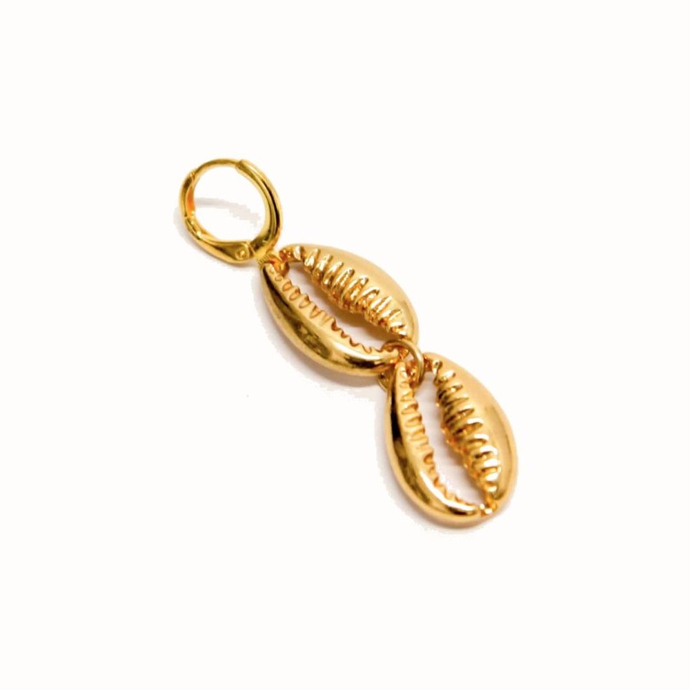 24S Club jagger gold tone double Cowrie shell earring single